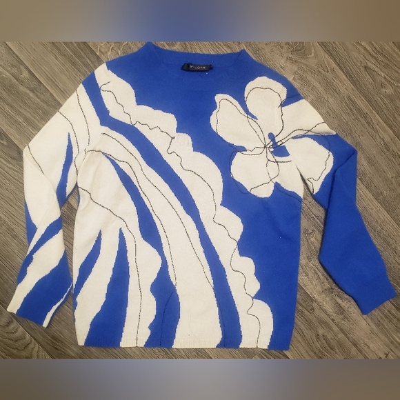 ST. JOHN VINTAGE 100% CASHMERE SWEATER | SIZE SMALL - Picture 1 of 8